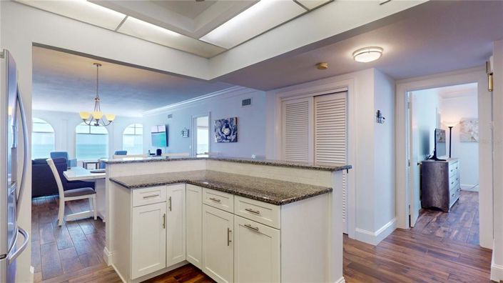 Image No.12-2 Bed Property for sale