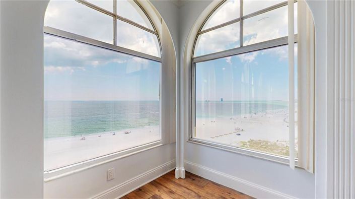 Image No.21-2 Bed Property for sale