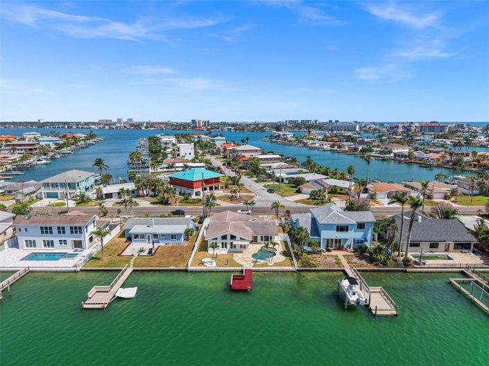 Image No.21-3 Bed Property for sale