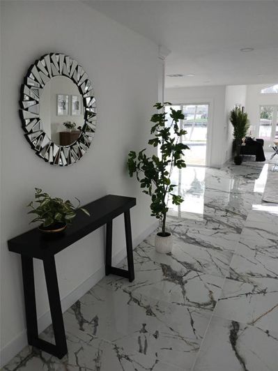 Image No.6-3 Bed Property for sale