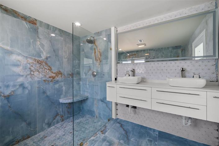 Image No.61-3 Bed Property for sale