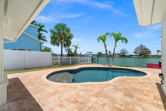 Image No.63-3 Bed Property for sale