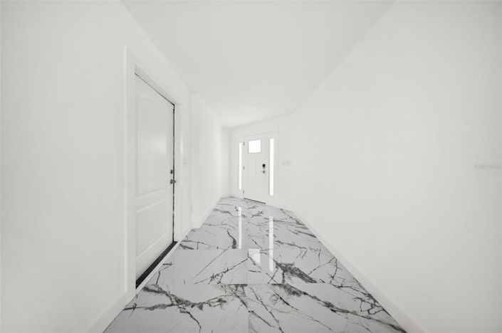 Image No.88-3 Bed Property for sale