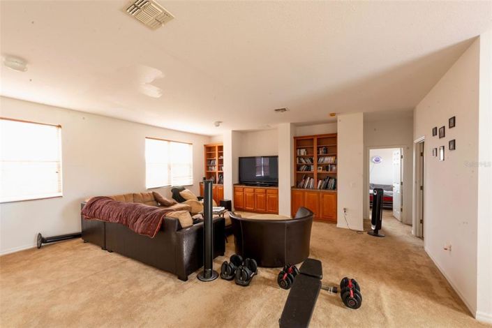 Image No.13-4 Bed Property for sale