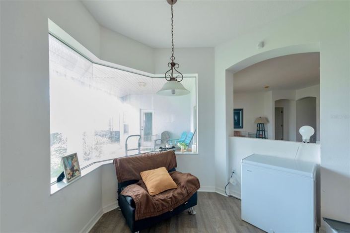 Image No.8-4 Bed Property for sale