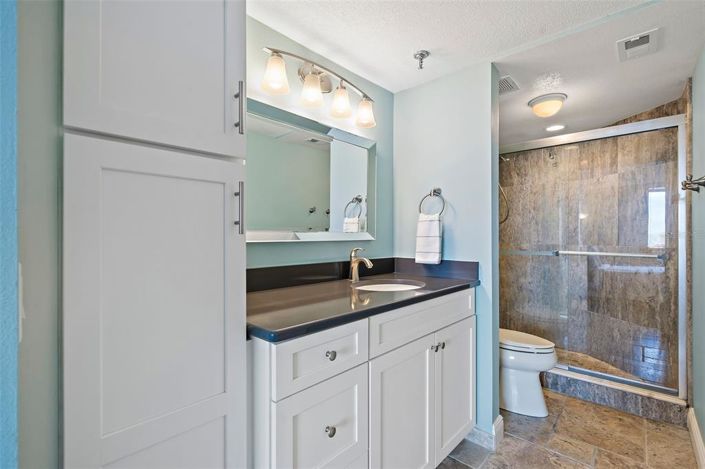 Image No.13-2 Bed Property for sale