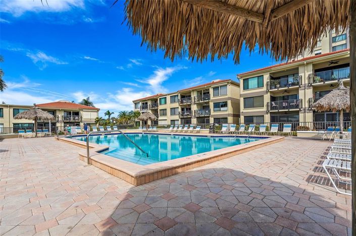 Image No.25-2 Bed Property for sale