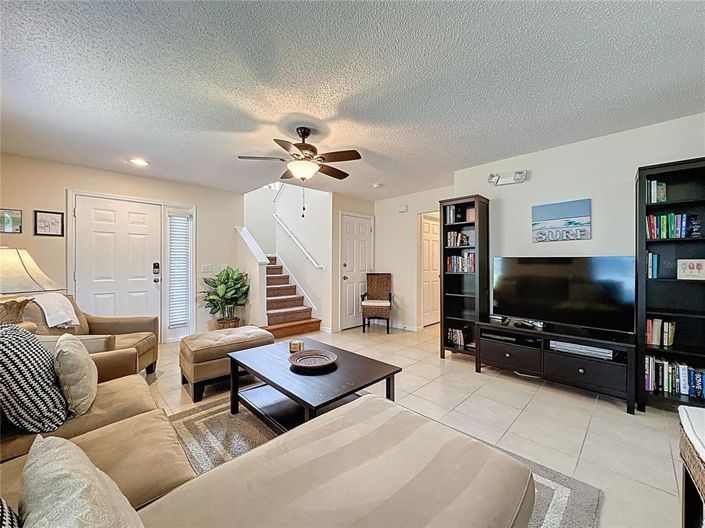 Image No.10-4 Bed Property for sale