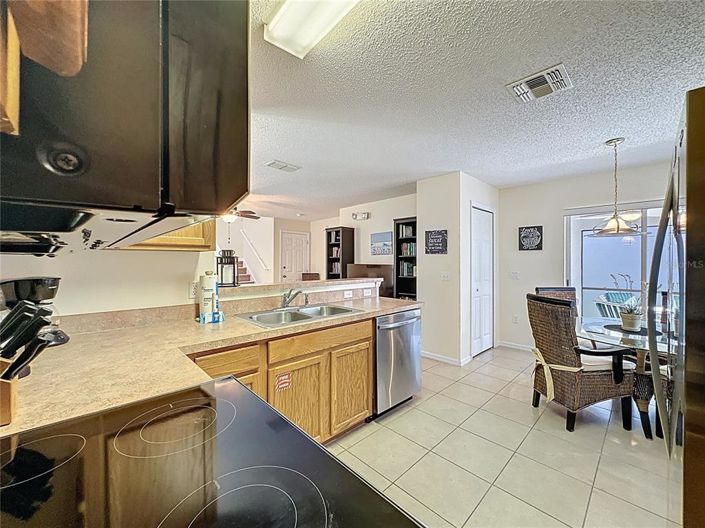 Image No.17-4 Bed Property for sale