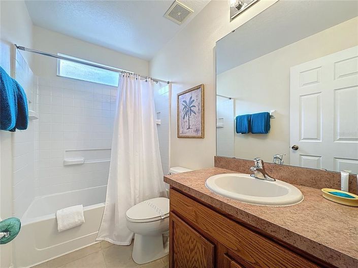 Image No.32-4 Bed Property for sale