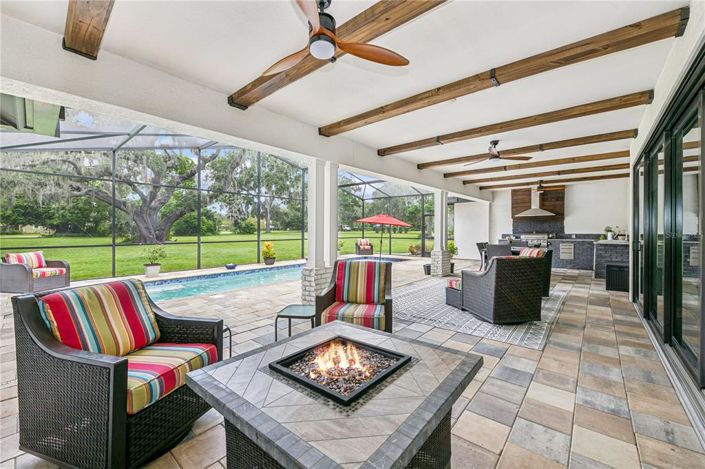 Image No.19-3 Bed Property for sale