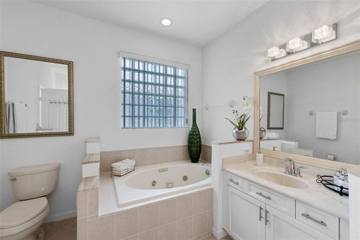 Image No.20-3 Bed Property for sale