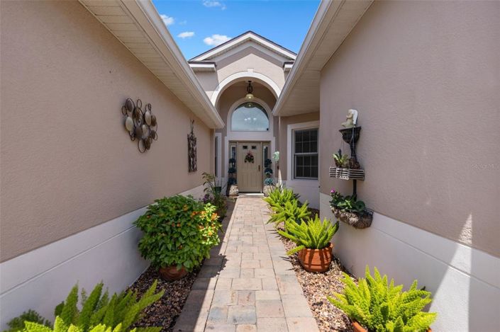 Image No.4-3 Bed Property for sale