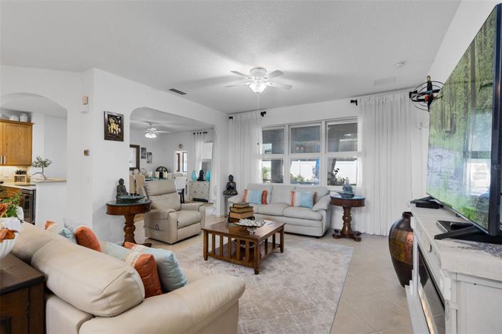 Image No.7-3 Bed Property for sale