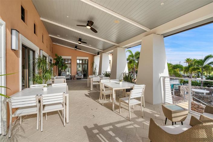 Image No.25-5 Bed Townhouse for sale