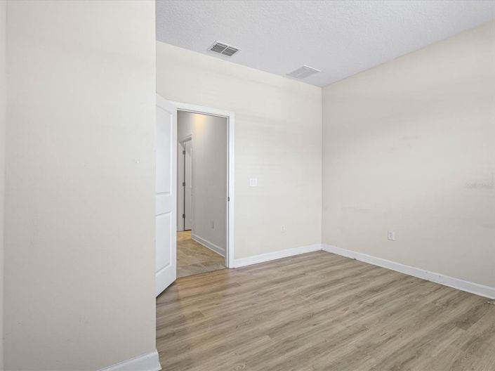 Image No.15-Propriété de 4 chambres à vendre à Davenport