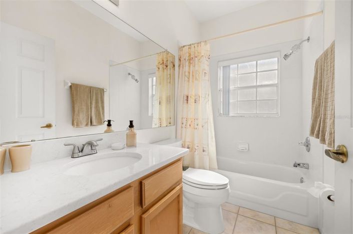 Image No.19-3 Bed Property for sale