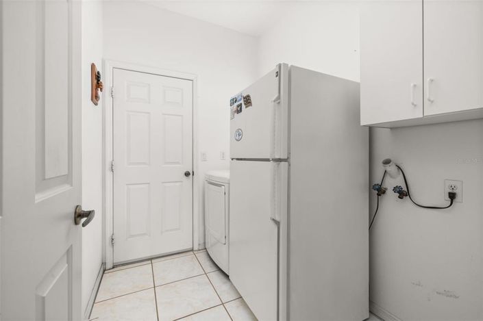 Image No.44-3 Bed Property for sale