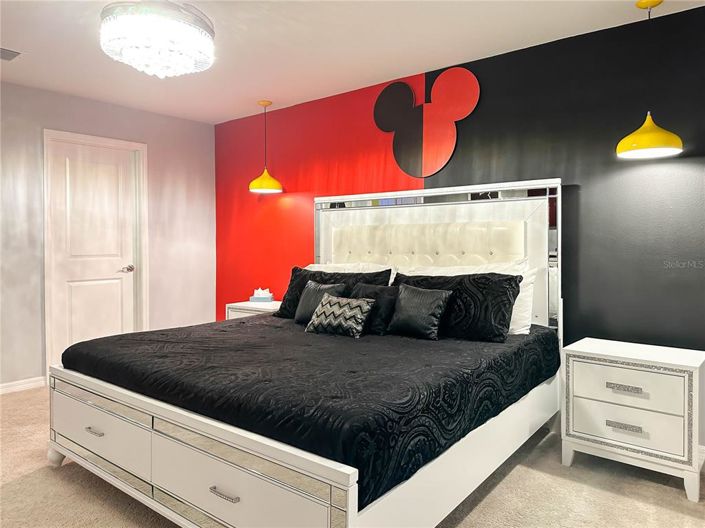 Image No.30-5 Bed Townhouse for sale