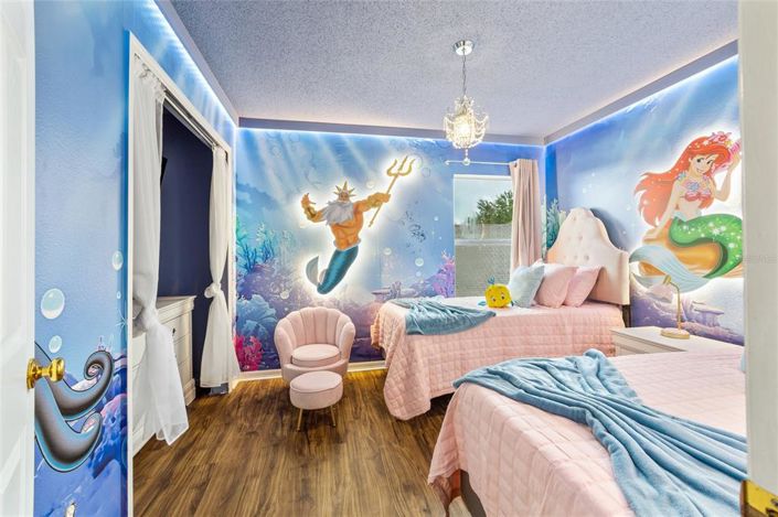 Image No.2-7 Bed Property for sale