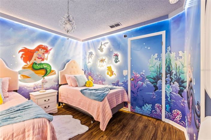 Image No.27-7 Bed Property for sale