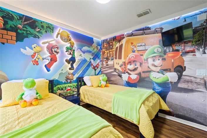 Image No.30-7 Bed Property for sale