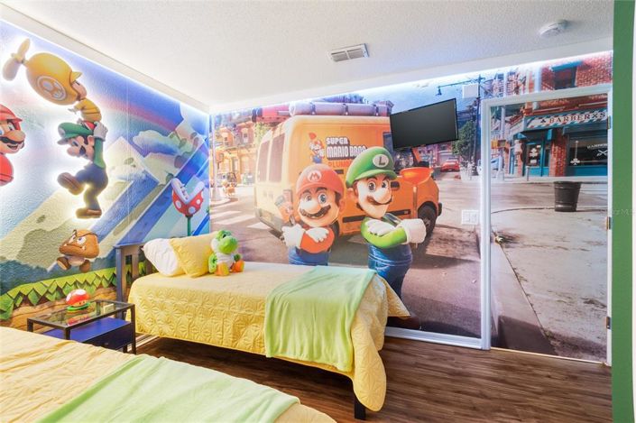 Image No.32-7 Bed Property for sale