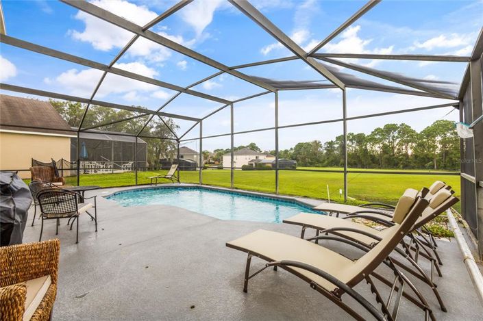 Image No.55-7 Bed Property for sale