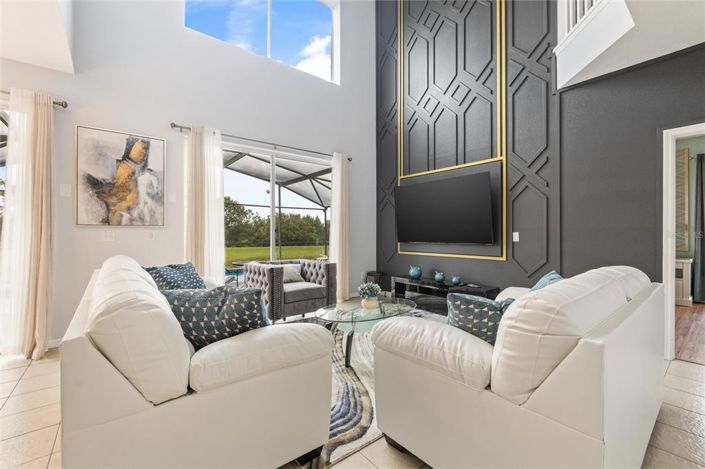 Image No.6-7 Bed Property for sale