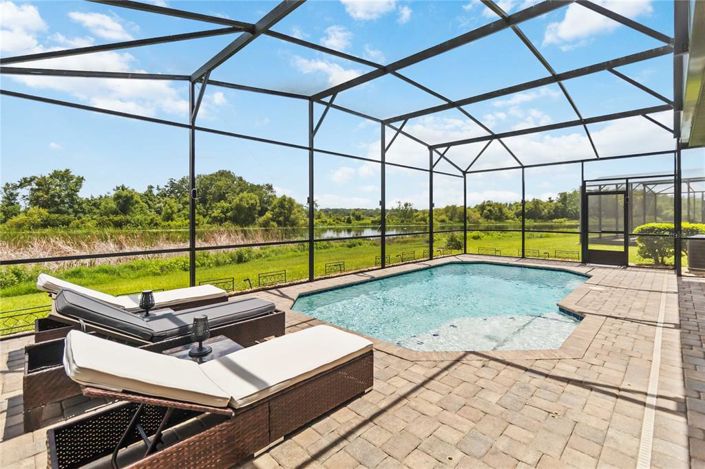 Image No.3-Propriété de 4 chambres à vendre à Haines City