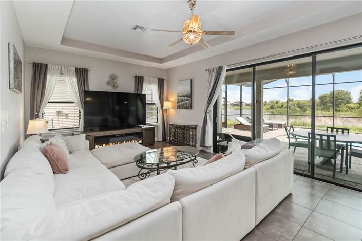 Image No.5-Propriété de 4 chambres à vendre à Haines City