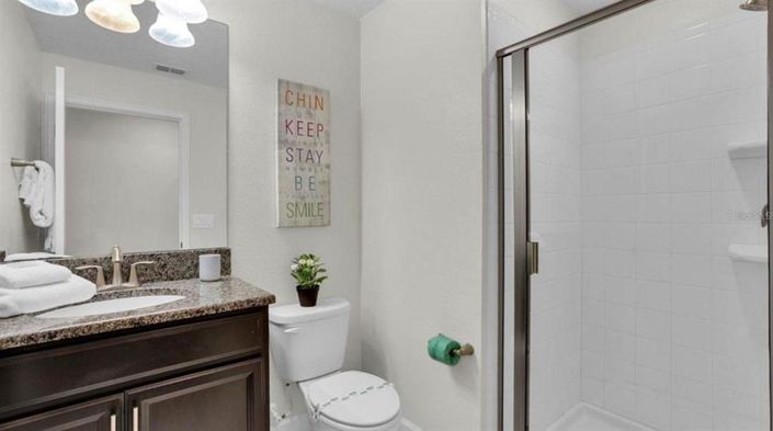 Image No.18-5 Bed Townhouse for sale