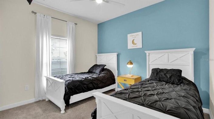 Image No.19-5 Bed Townhouse for sale