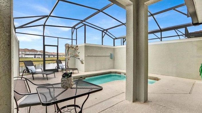 Image No.23-5 Bed Townhouse for sale