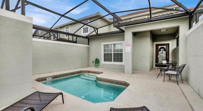 Image No.24-5 Bed Townhouse for sale