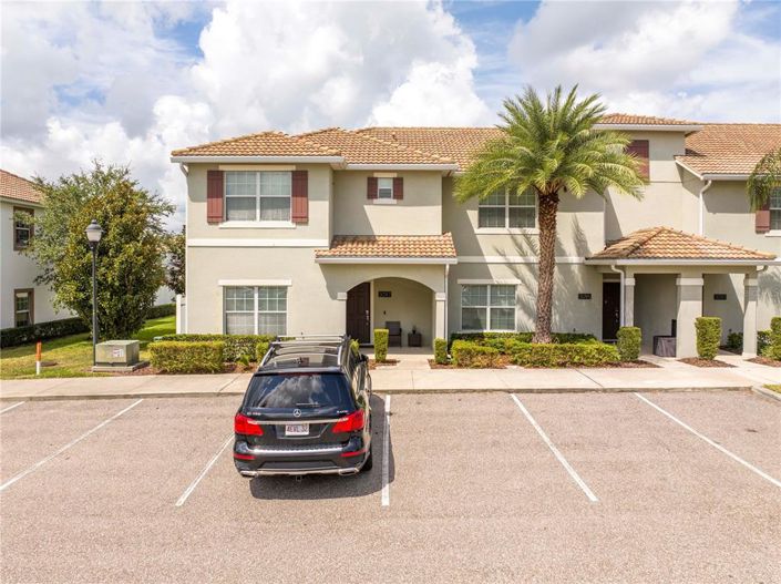 Image No.3-5 Bed Townhouse for sale