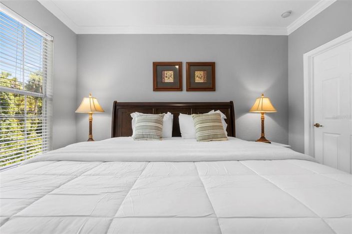 Image No.21-2 Bed Property for sale