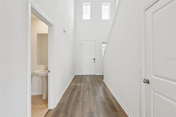 Image No.5-4 Bed Property for sale