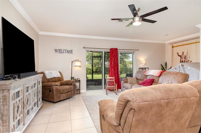 Image No.4-Propriété de 3 chambres à vendre à Davenport