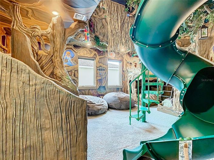 Image No.41-10 Bed Property for sale