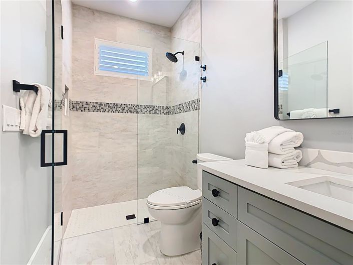 Image No.69-10 Bed Property for sale