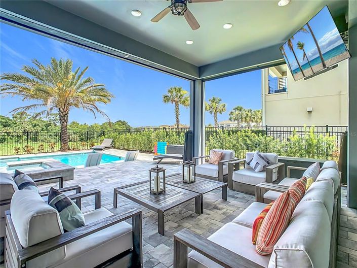 Image No.88-10 Bed Property for sale