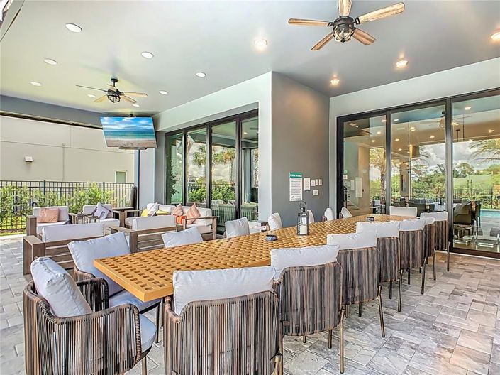 Image No.90-10 Bed Property for sale