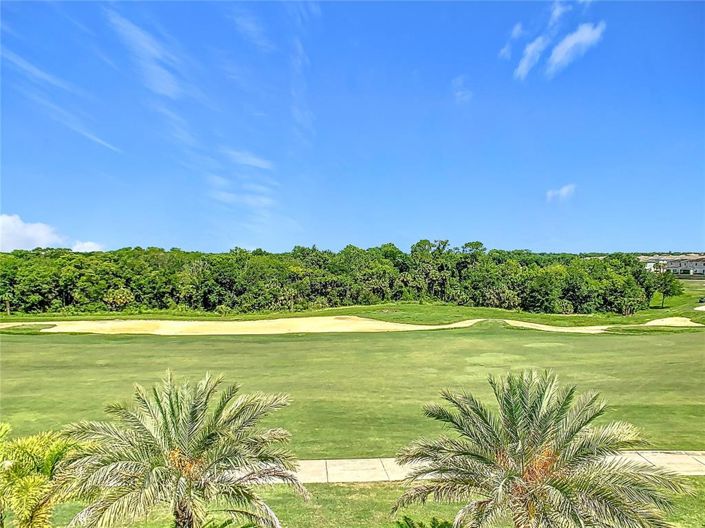 Image No.94-10 Bed Property for sale