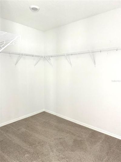 Image No.12-3 Bed Property for sale