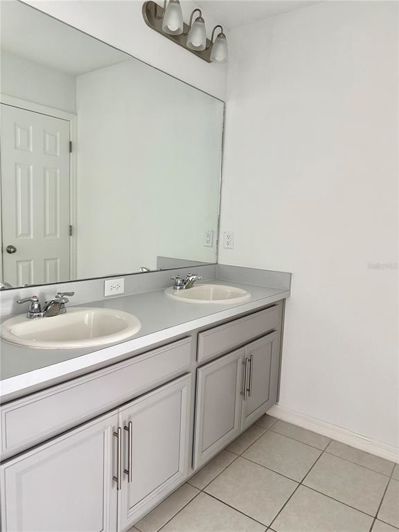 Image No.14-3 Bed Property for sale