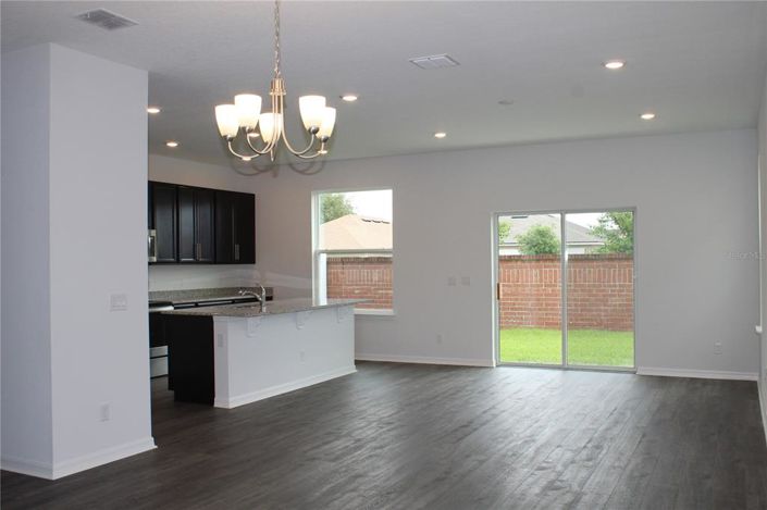 Image No.5-3 Bed Property for sale