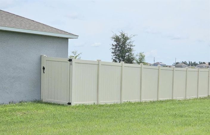 Image No.24-4 Bed Property for sale