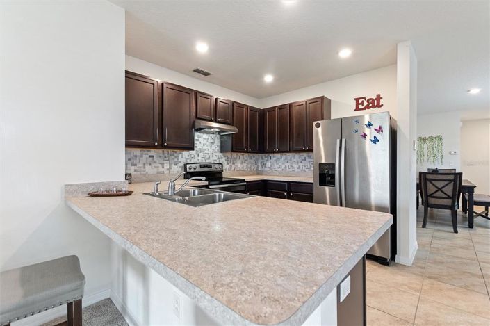 Image No.11-3 Bed Property for sale