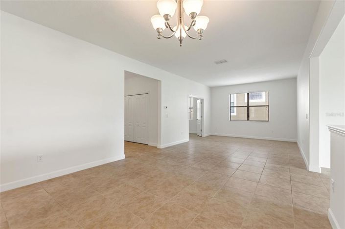 Image No.10-3 Bed Property for sale